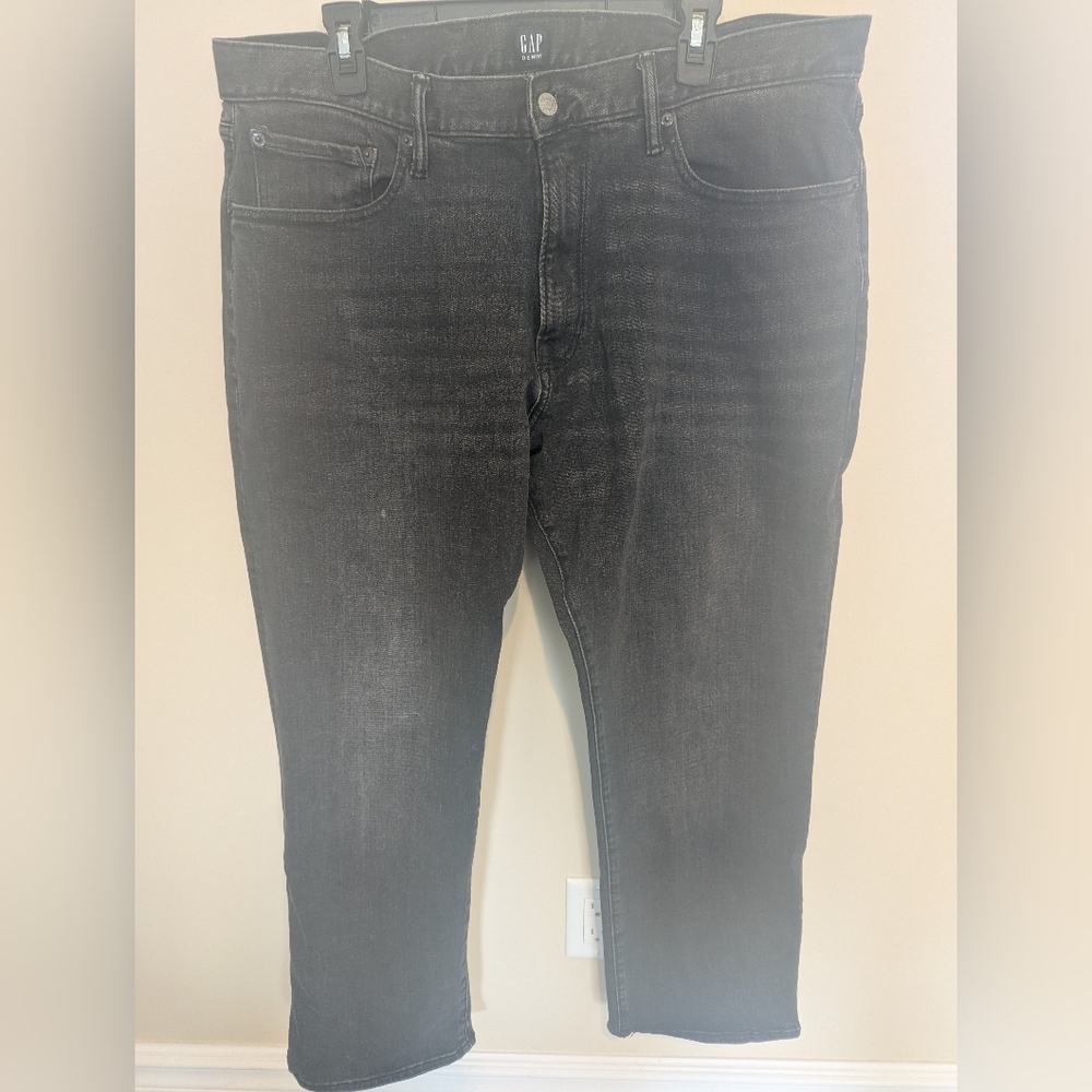 GAP Men's Dark Black Straight Jeans